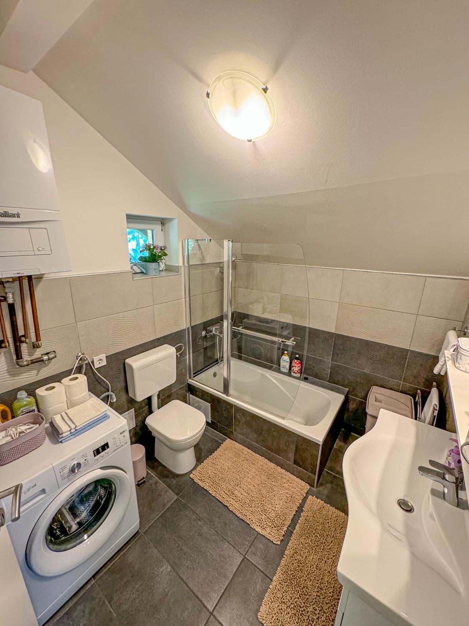 Apartman Mibel 萨格勒布 外观 照片