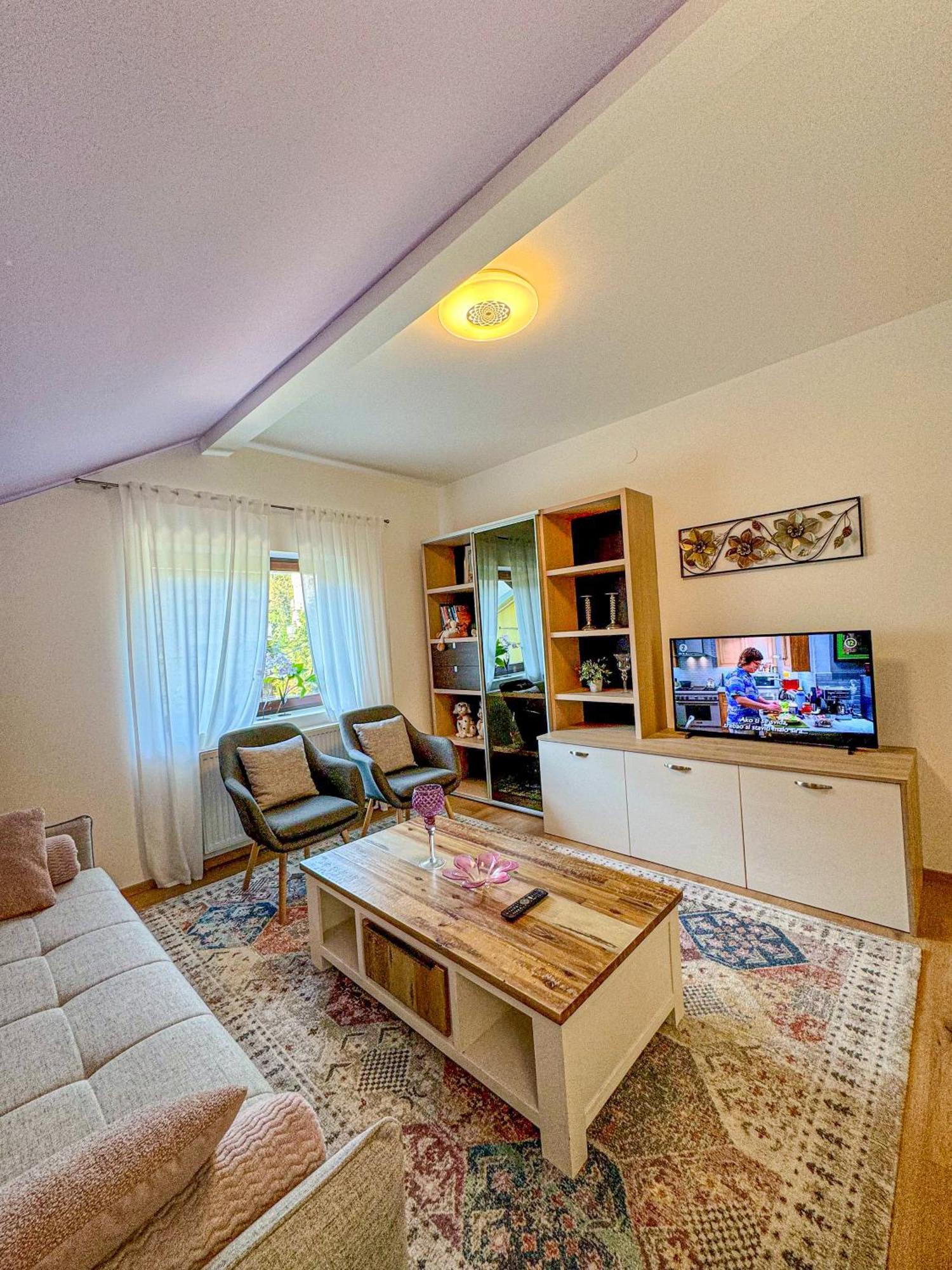 Apartman Mibel 萨格勒布 外观 照片