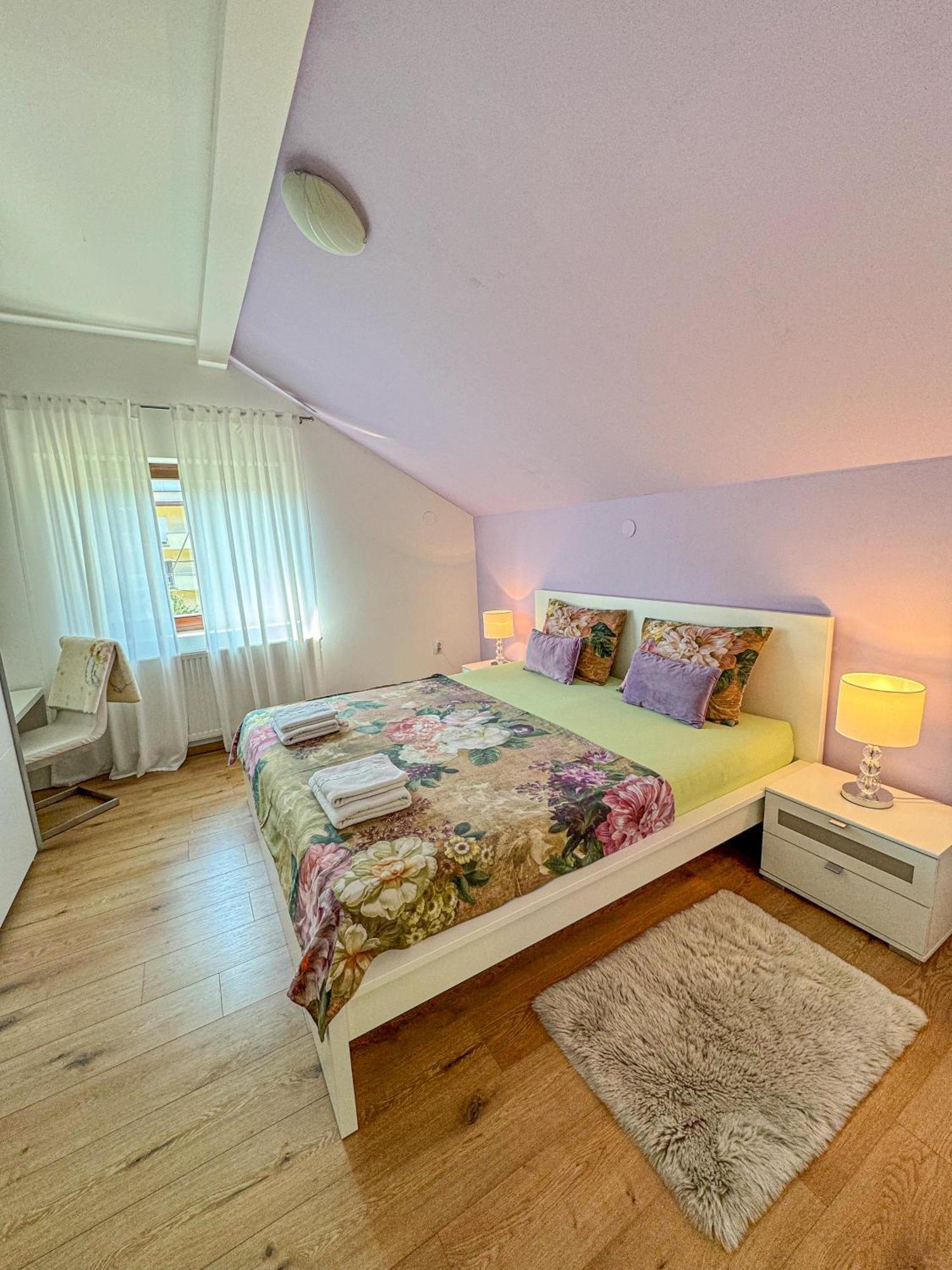 Apartman Mibel 萨格勒布 外观 照片