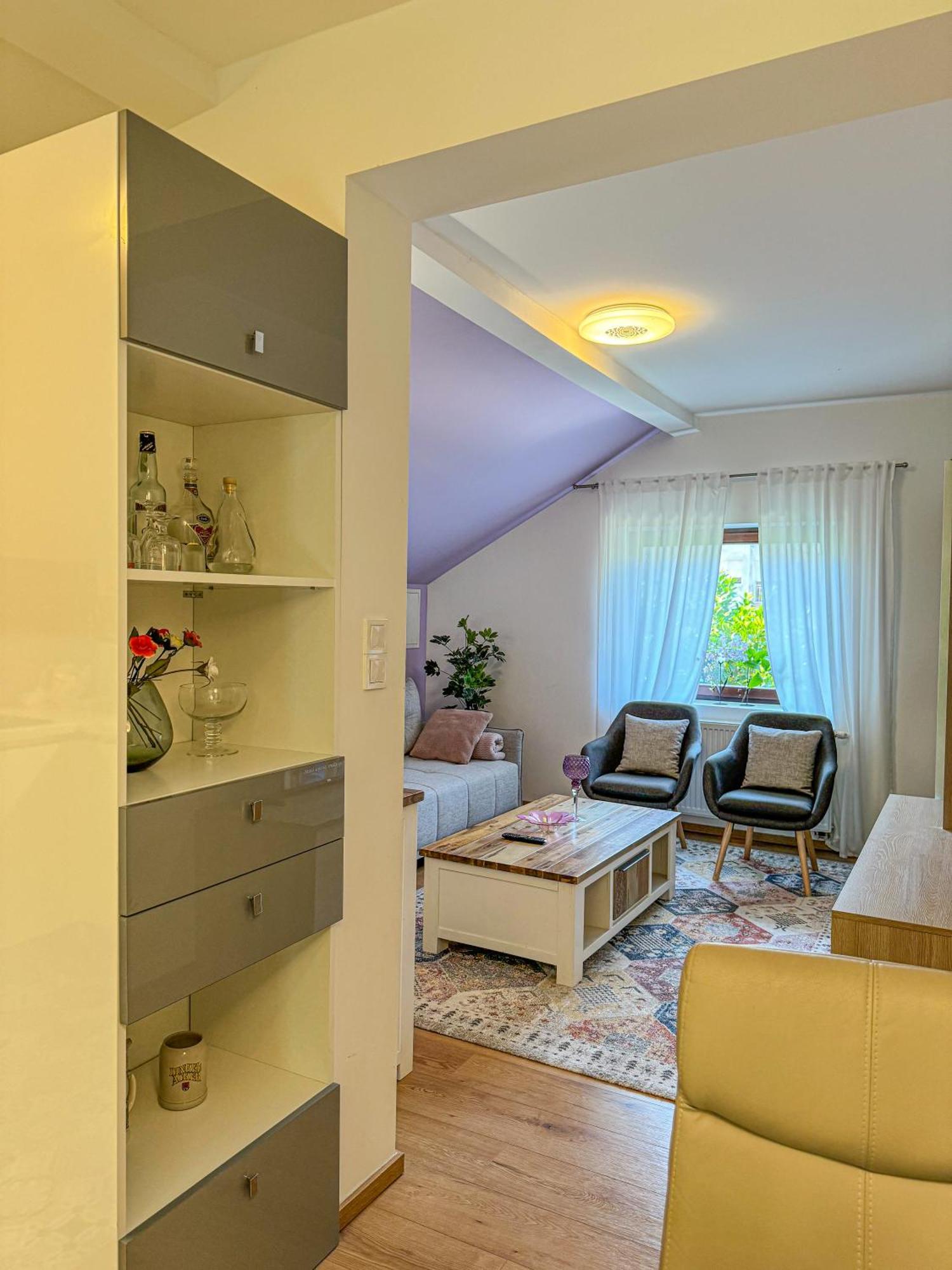 Apartman Mibel 萨格勒布 外观 照片